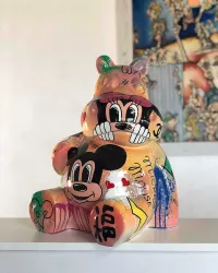 Hippopotame zittende kunstgalerij Mickey